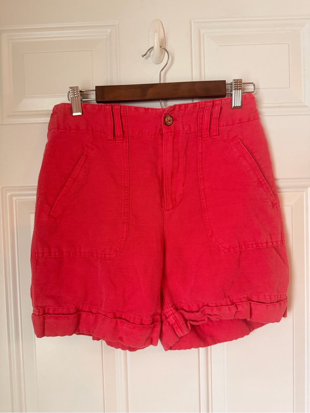 Sundance Coral-Red High-Waist Bermuda Shorts